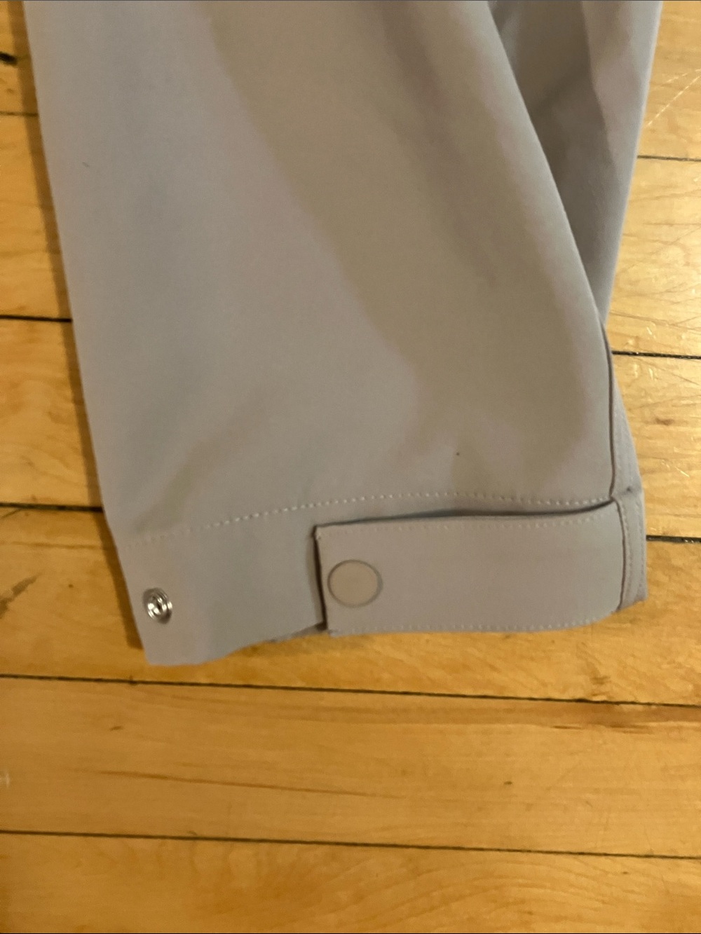 Athleta Endless Cargo Pants in Taupe Brown Size 12 Tapered Athleisure Relaxed - Picture 7 of 15